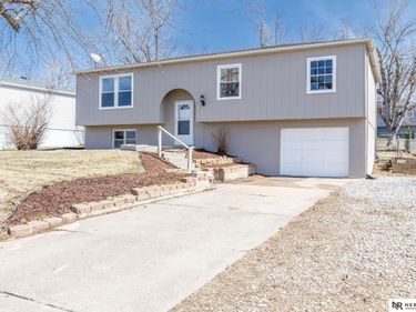 845 N 2nd Street, Springfield, NE 68059