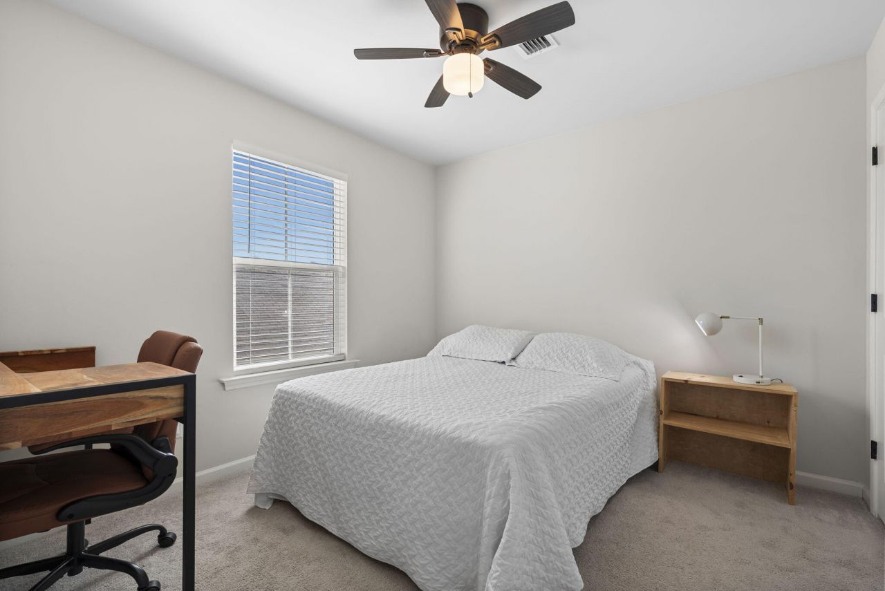 224 Parkwood Vista Way Photo 29