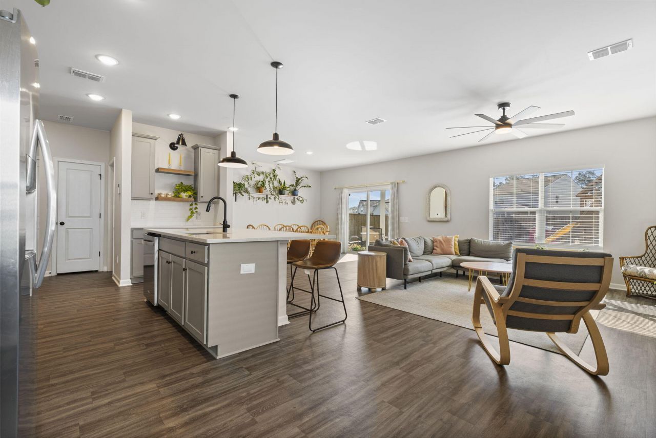 224 Parkwood Vista Way Photo 6