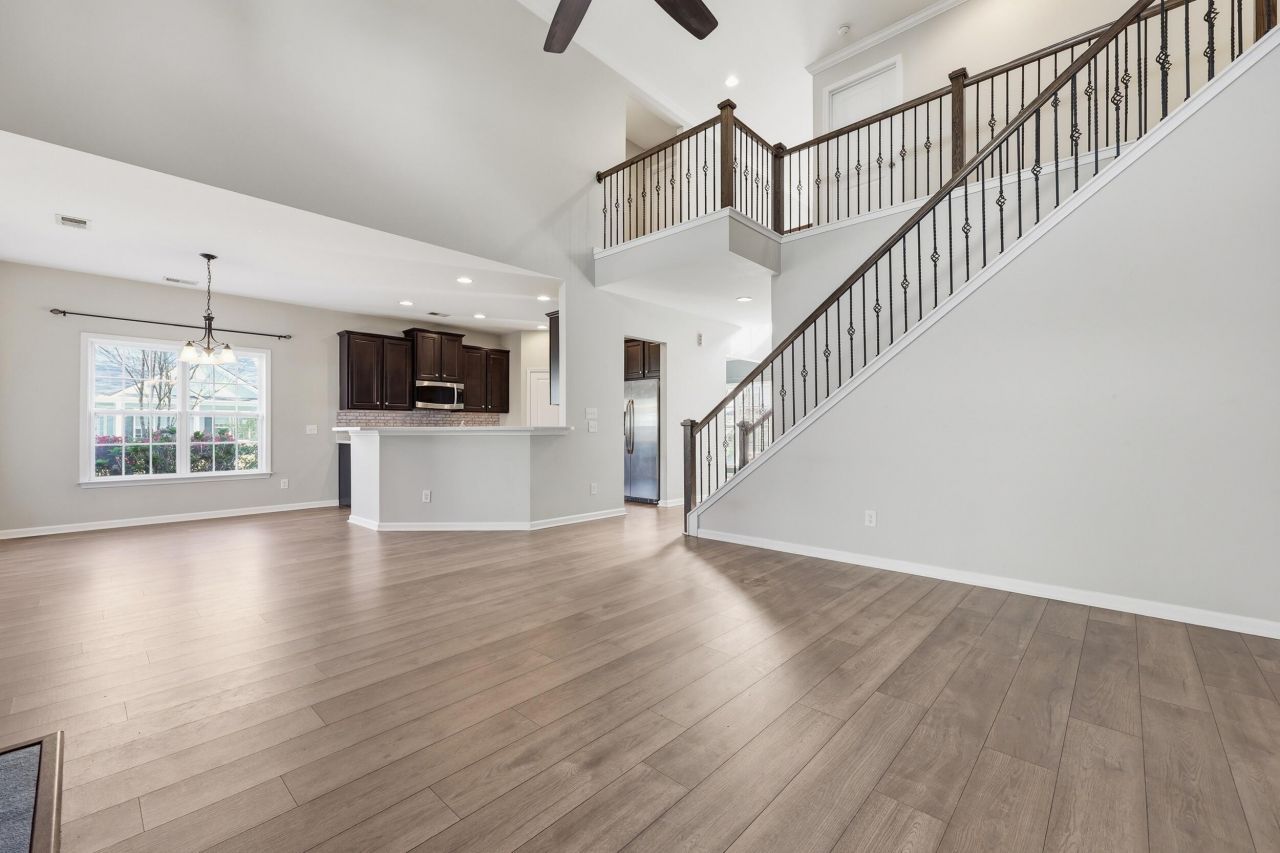 1810 Crossbill Trail Photo 10