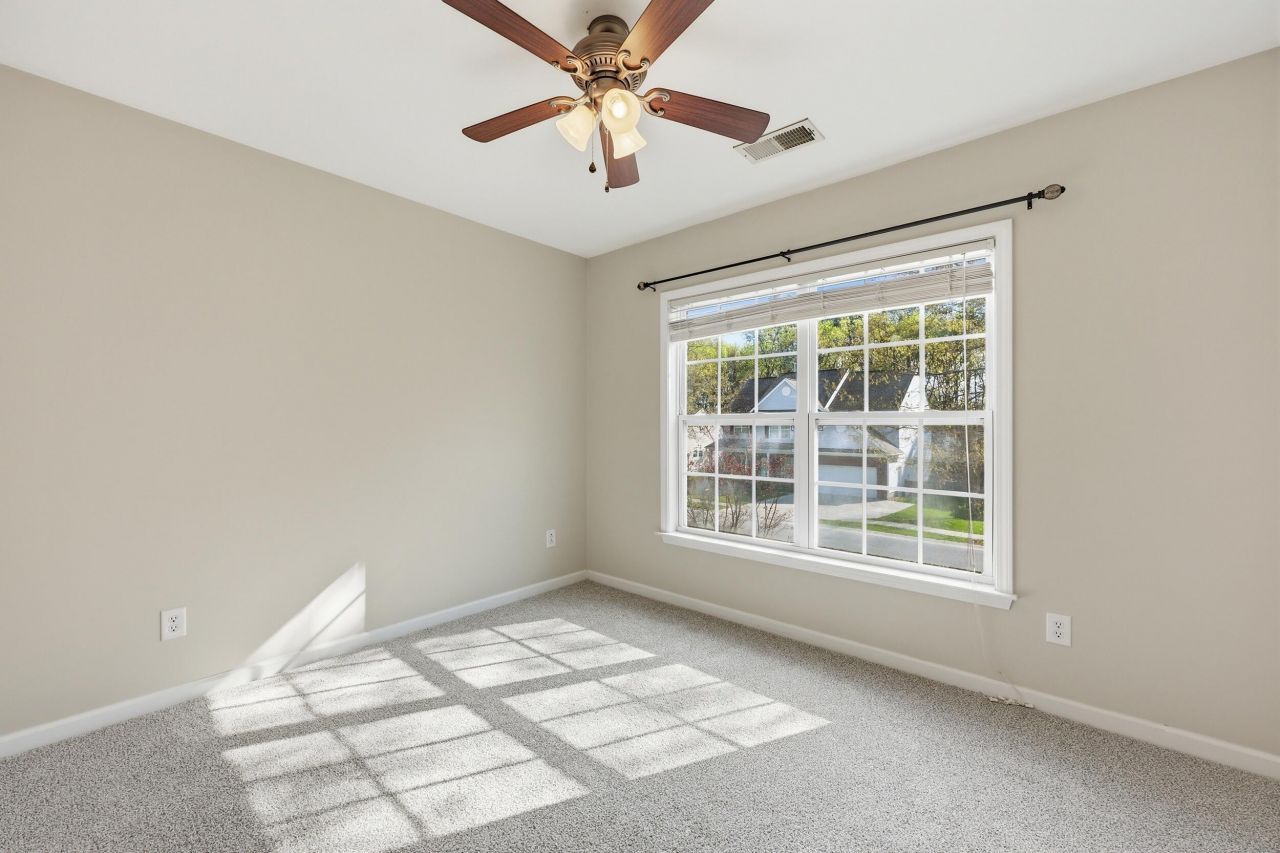 1810 Crossbill Trail Photo 26