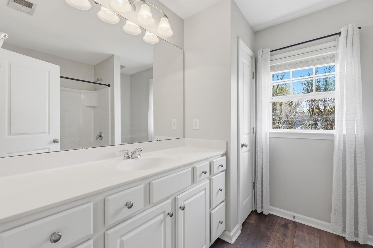 1810 Crossbill Trail Photo 28