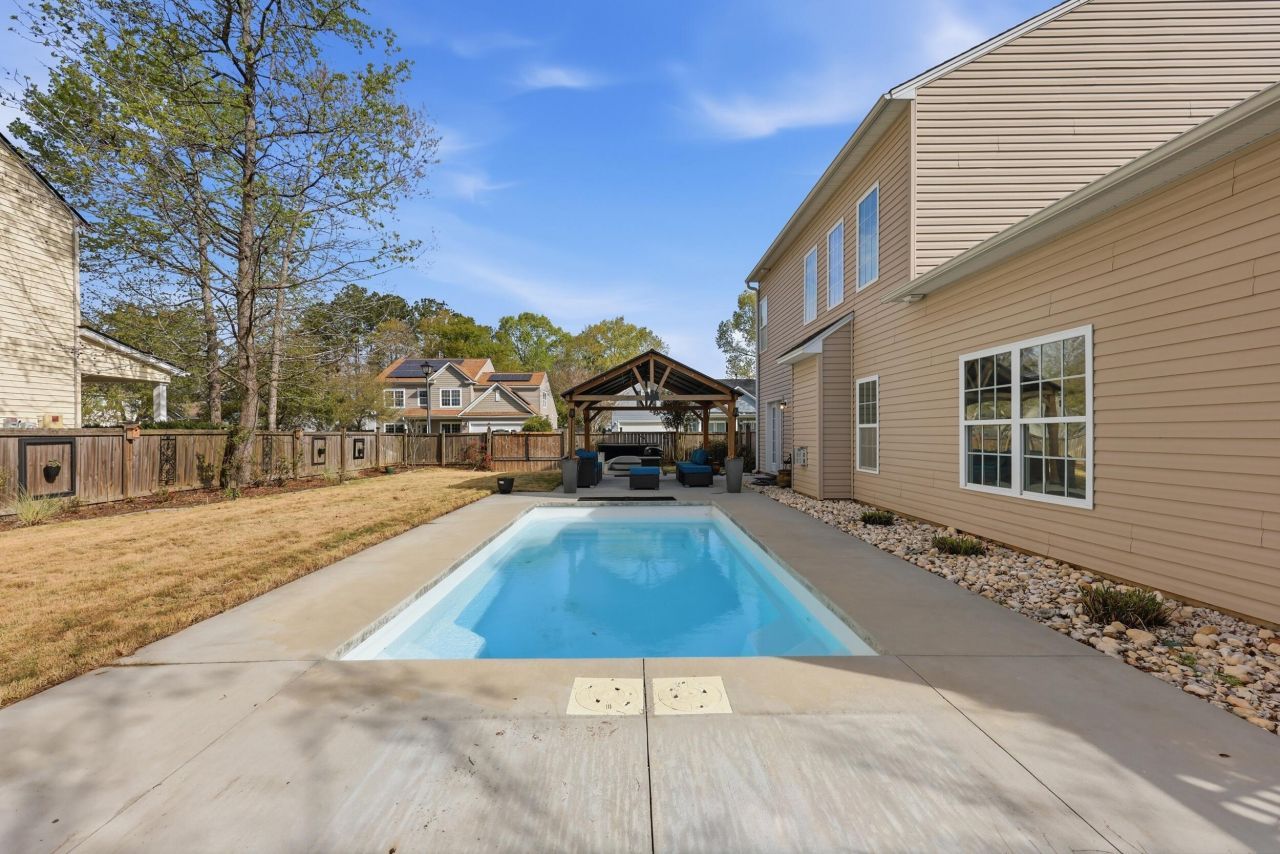 1810 Crossbill Trail Photo 32