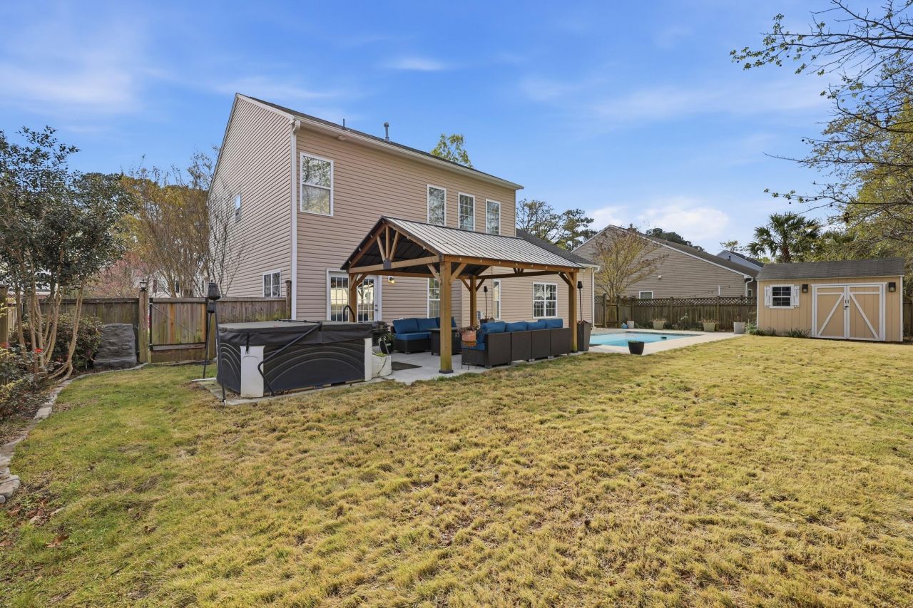 1810 Crossbill Trail Photo 35