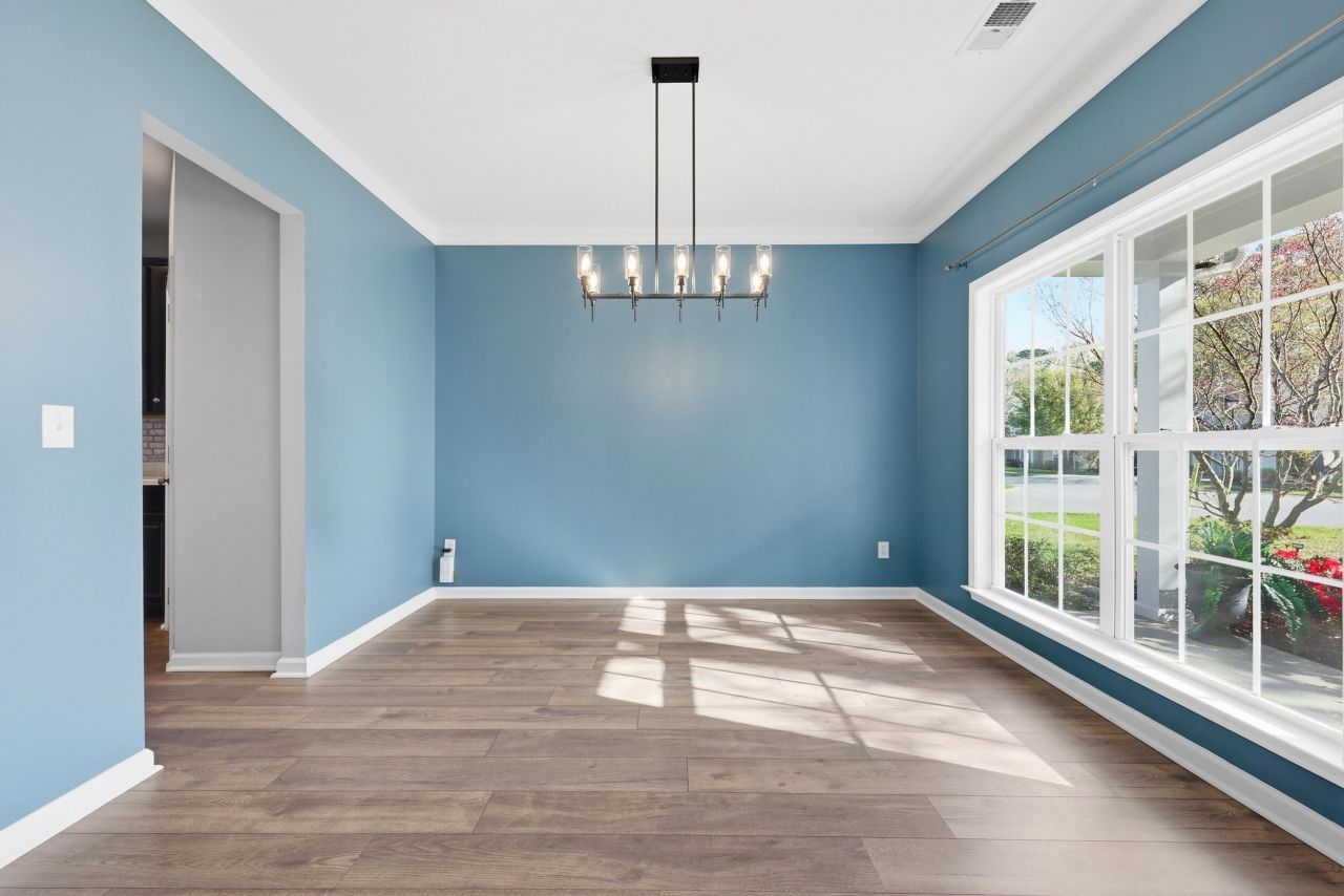 1810 Crossbill Trail Photo 5