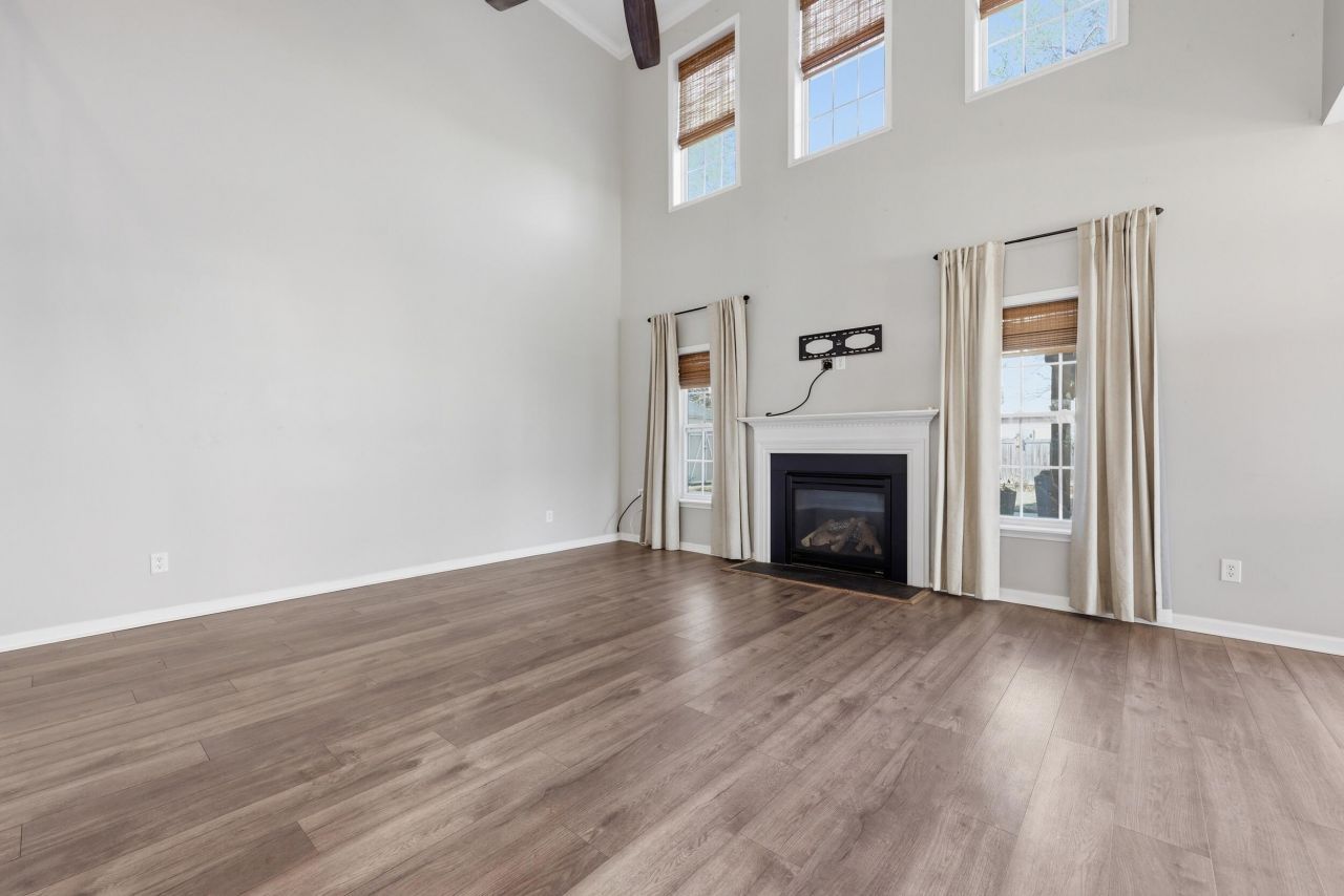 1810 Crossbill Trail Photo 8