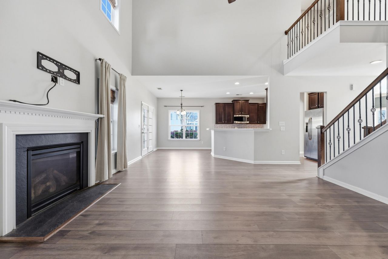 1810 Crossbill Trail Photo 9