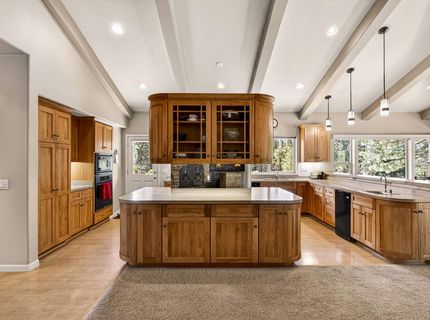 682 Bailey Creek Drive, Lake Almanor, CA 96137 Photo