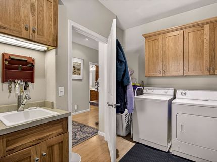 682 Bailey Creek Drive, Lake Almanor, CA 96137 Photo