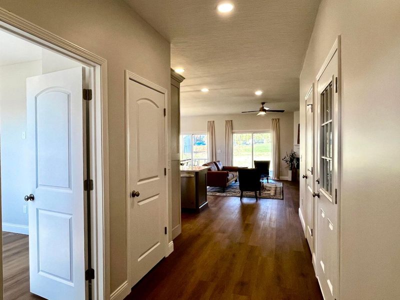 35 Pickett Court , Chillicothe, OH 45601 Photo 3