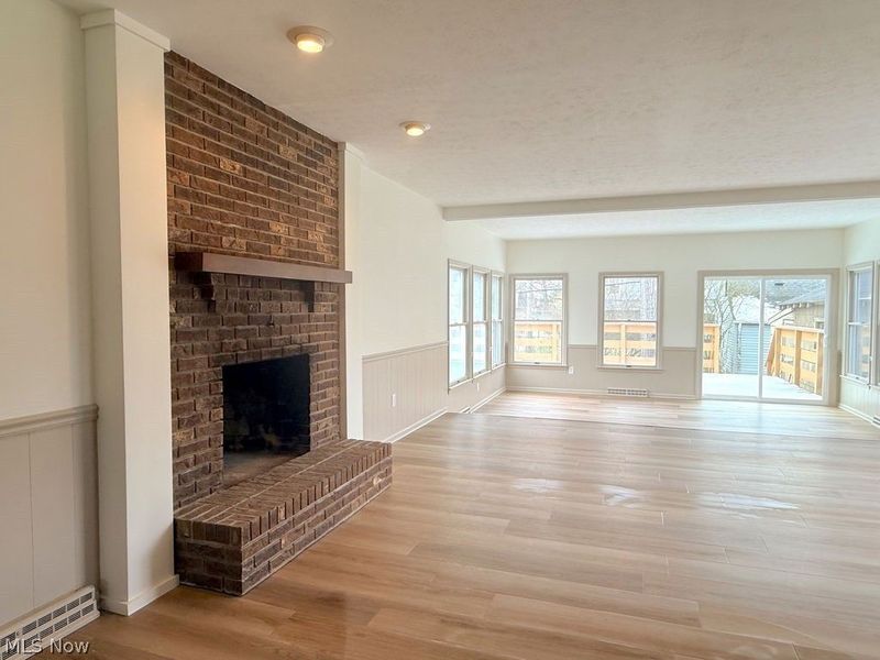 419 Oak Knoll NE, Warren, OH 44483 Photo 10