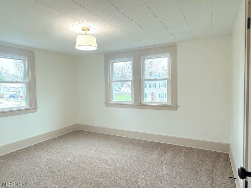 419 Oak Knoll NE, Warren, OH 44483 Photo 18