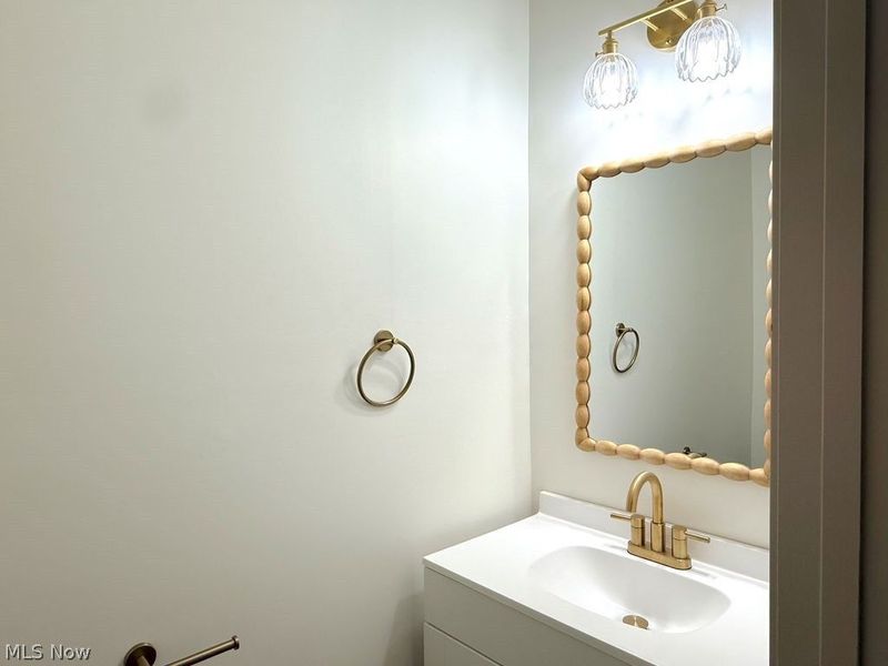 419 Oak Knoll NE, Warren, OH 44483 Photo 23