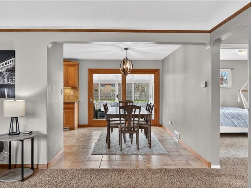 6716 Charles Road, North Olmsted, OH 44070 Photo 19