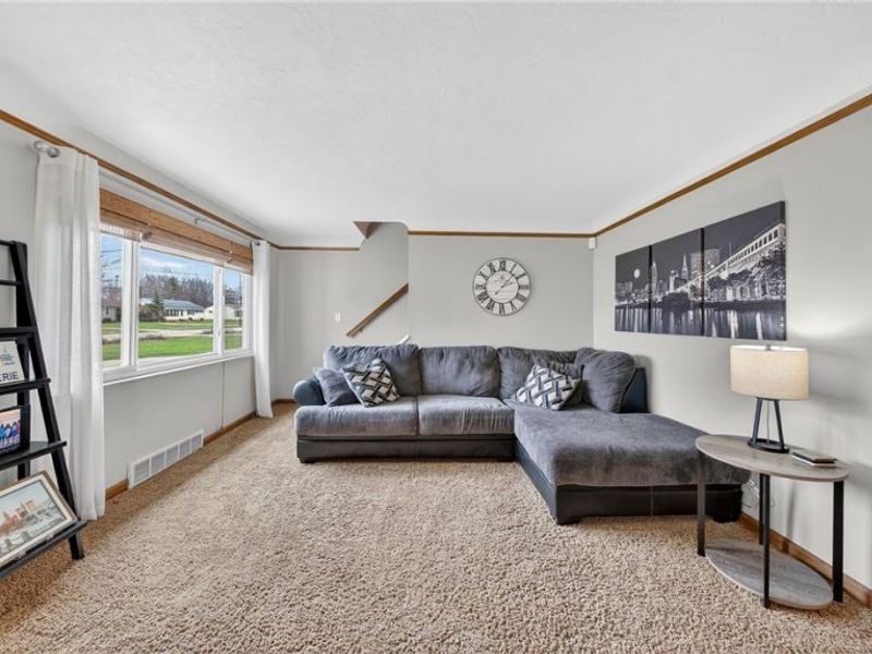 6716 Charles Road, North Olmsted, OH 44070 Photo 32