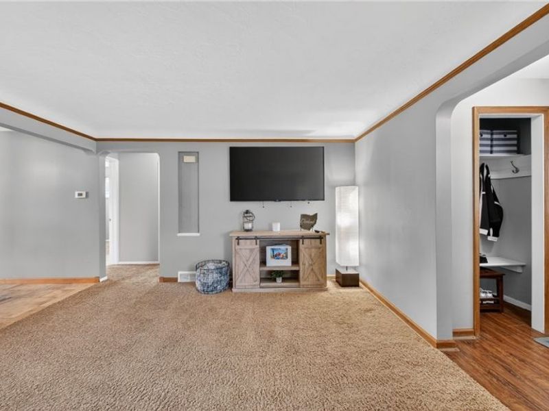 6716 Charles Road, North Olmsted, OH 44070 Photo 34