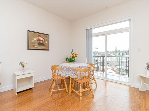 177 Kenneth St , Unit 404, Duncan, BC V9L 1N5