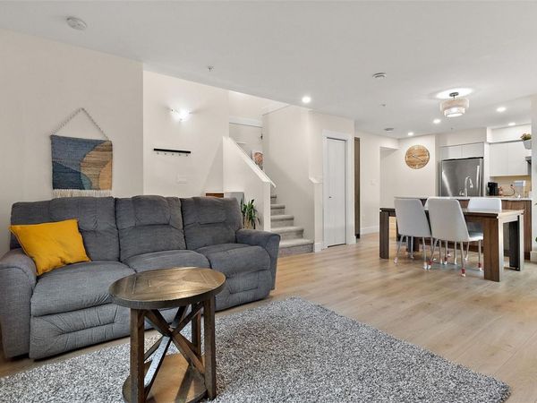 2038 Gatewood Rd, Unit 114, Sooke, BC V9Z 1L7