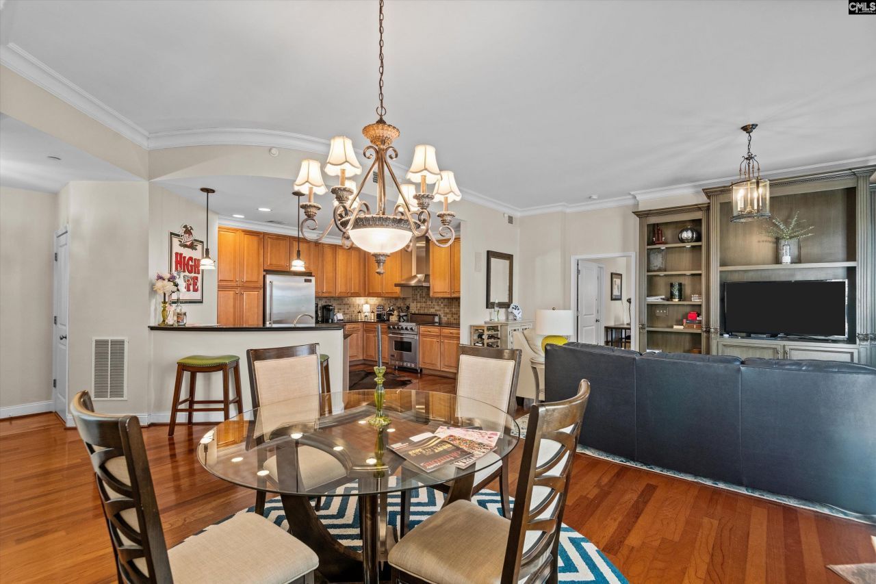 601 Main Street Photo 15