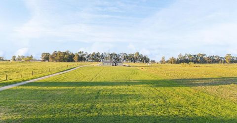 4390 Rolling Hills Rd, Sheridan, CA 95681 Photo