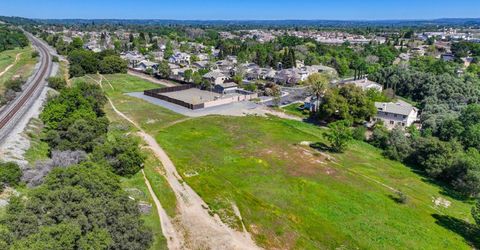 Independence Place, Rocklin, CA 95677 Photo