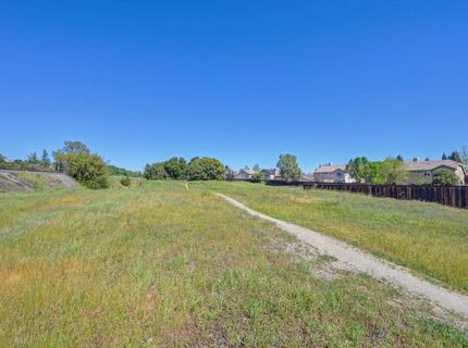 Independence Place, Rocklin, CA 95677 Photo
