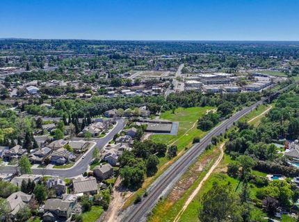 Independence Place, Rocklin, CA 95677 Photo