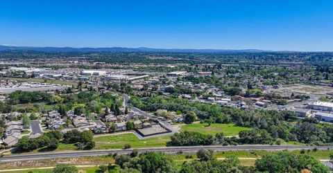 Independence Place, Rocklin, CA 95677 Photo
