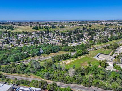 Independence Place, Rocklin, CA 95677 Photo