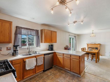 17295 Magnetite Drive, Reno, NV 89508 Photo