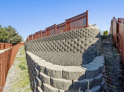 17295 Magnetite Drive, Reno, NV 89508 Photo