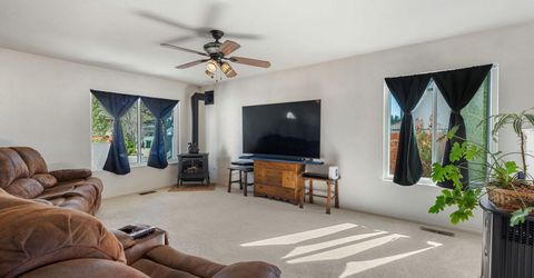 17295 Magnetite Drive, Reno, NV 89508 Photo