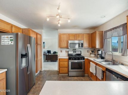 17295 Magnetite Drive, Reno, NV 89508 Photo