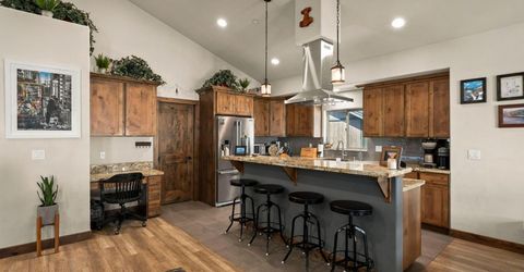 2453 Cattlemans Trail, South Lake Tahoe, CA 96150 Photo