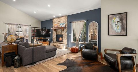 2453 Cattlemans Trail, South Lake Tahoe, CA 96150 Photo