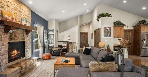 2453 Cattlemans Trail, South Lake Tahoe, CA 96150 Photo