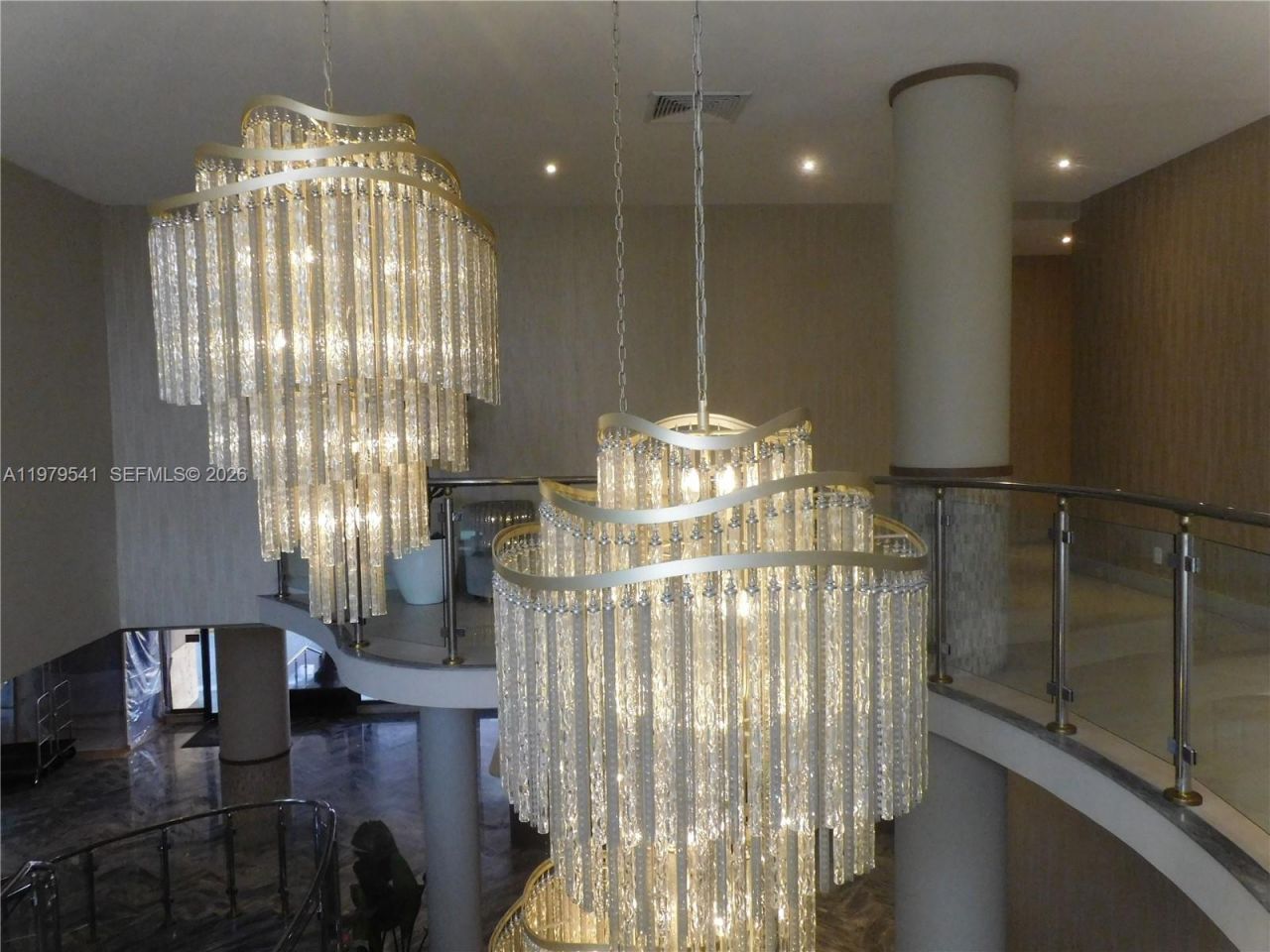 5401 Collins Ave , Unit 526, Miami Beach, FL 33140 Photo