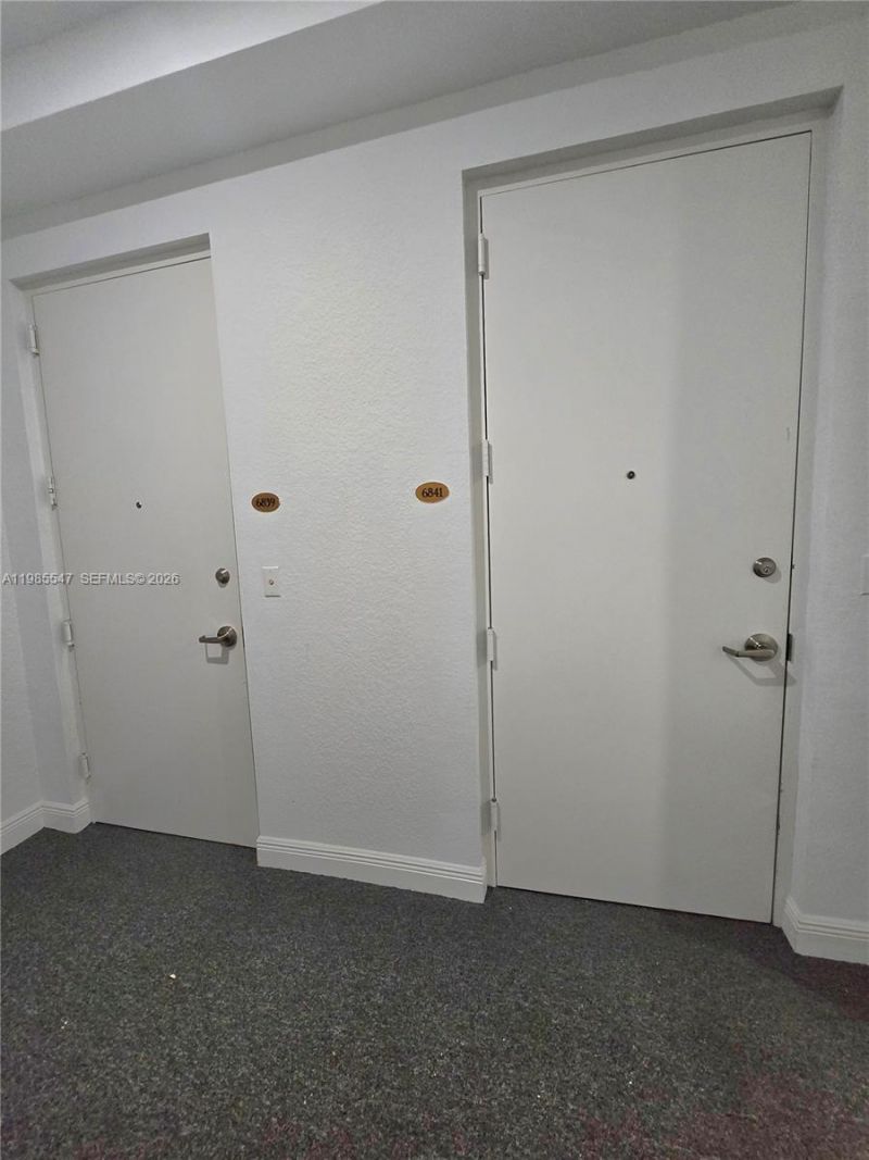 6841 N Lakeside Cir N, Unit 109-1, Davie, FL 33314 Photo