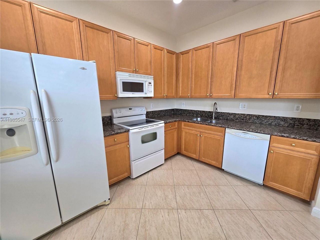 6841 N Lakeside Cir N, Unit 109-1, Davie, FL 33314 Photo