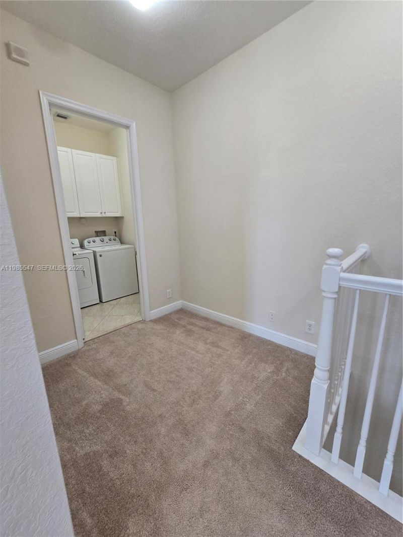 6841 N Lakeside Cir N, Unit 109-1, Davie, FL 33314 Photo