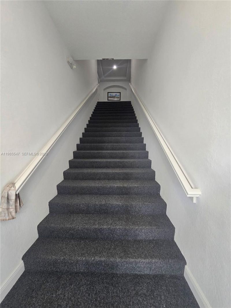 6841 N Lakeside Cir N, Unit 109-1, Davie, FL 33314 Photo