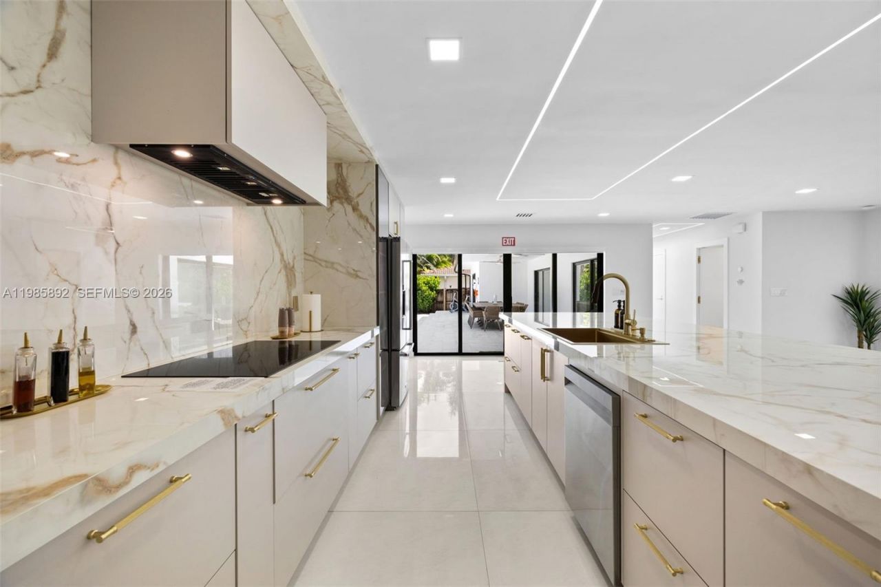 1117 Adams St, Hollywood, FL 33019 Photo