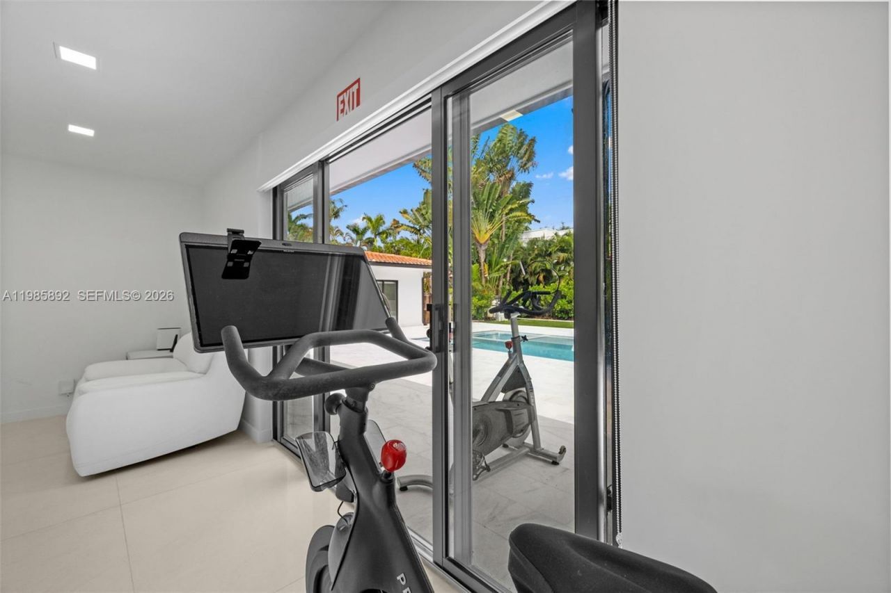 1117 Adams St, Hollywood, FL 33019 Photo