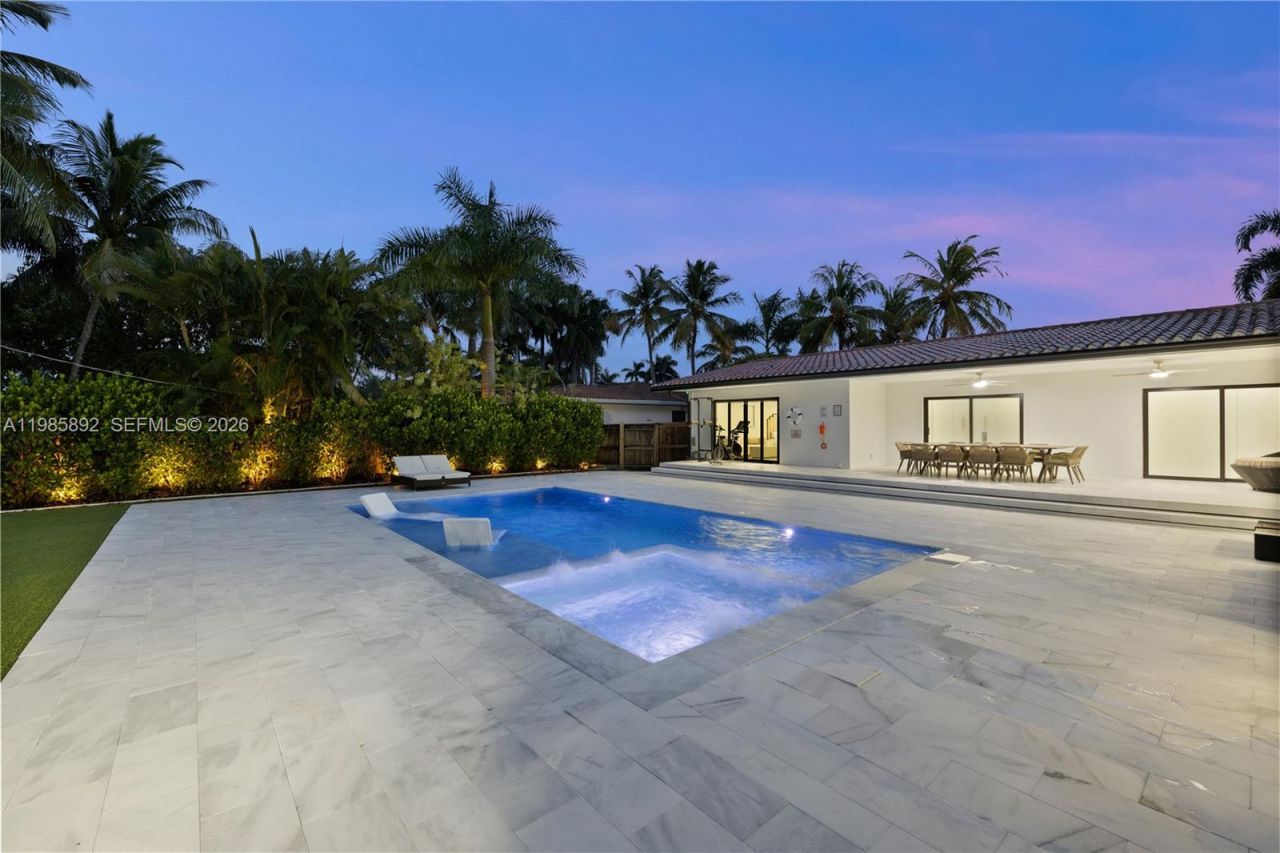 1117 Adams St, Hollywood, FL 33019 Photo