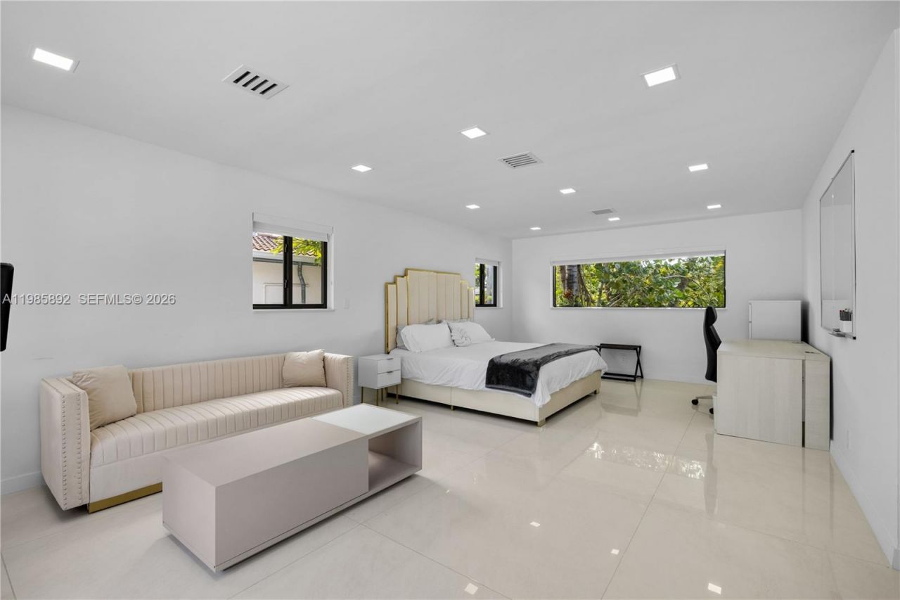 1117 Adams St, Hollywood, FL 33019 Photo