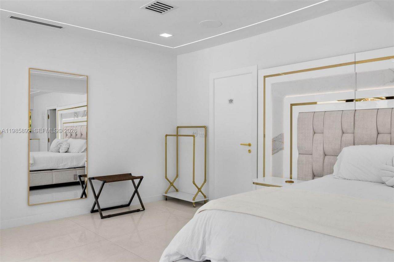 1117 Adams St, Hollywood, FL 33019 Photo