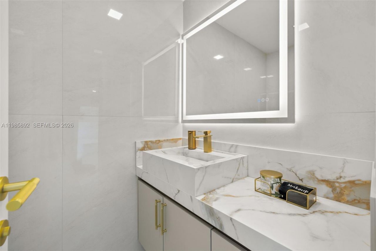 1117 Adams St, Hollywood, FL 33019 Photo