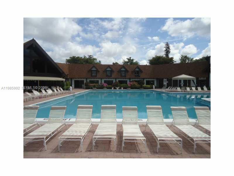 3720 Inverrary Dr , Unit 2M, Lauderhill, FL 33319 Photo