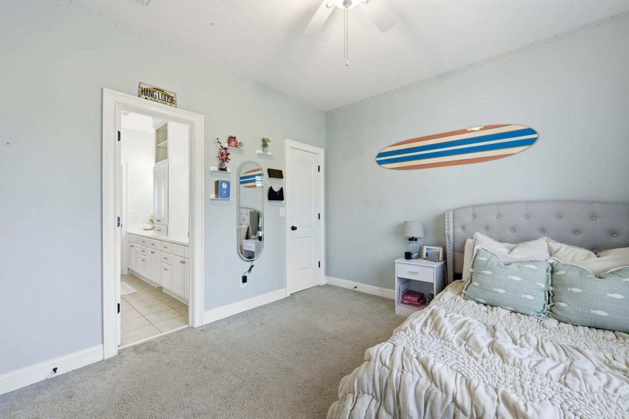 2216 Beckenham Drive Photo 40