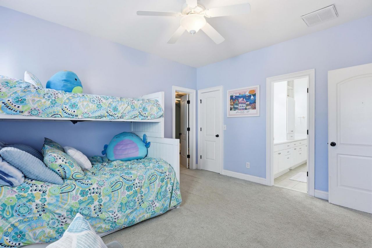 2216 Beckenham Drive Photo 43